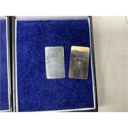 Quantity of silver comprising two 2012 Diamond Jubilee silver commemorative plaques stamped 999, hallmarked Birmingham 2012 with Jubilee stamp, together with a Prince William and Catherine Middleton silver bar stamped 999, Refine Met Fine Silver 999 bar and Atam Vallabh AVI Industries bar stamped fine 999, all tested, total weight approx 45.5g