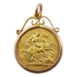  1910 gold half sovereign, loose mounted in gold pendant stamped 9ct  