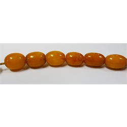  Early 20th century amber graduating bead necklace  