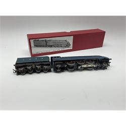 Hornby Dublo - three-rail pre-war A4 Class 4-6-2 locomotive 'Sir Nigel Gresley' No.4498; in modern collector's red box