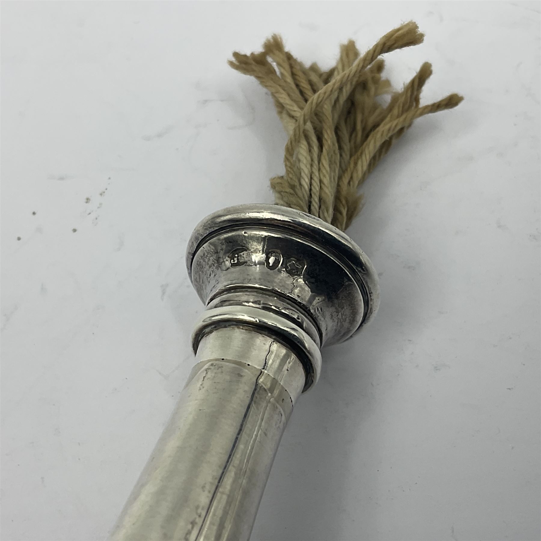 Victorian silver novelty table lighter, modelled in the form of a horn, hallmarked Joseph Braham, London 1887, L19cm