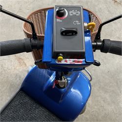 Eden Mobility Pathmaster 888NR four wheel mobility scooter, with charger - excellent condition, used twice