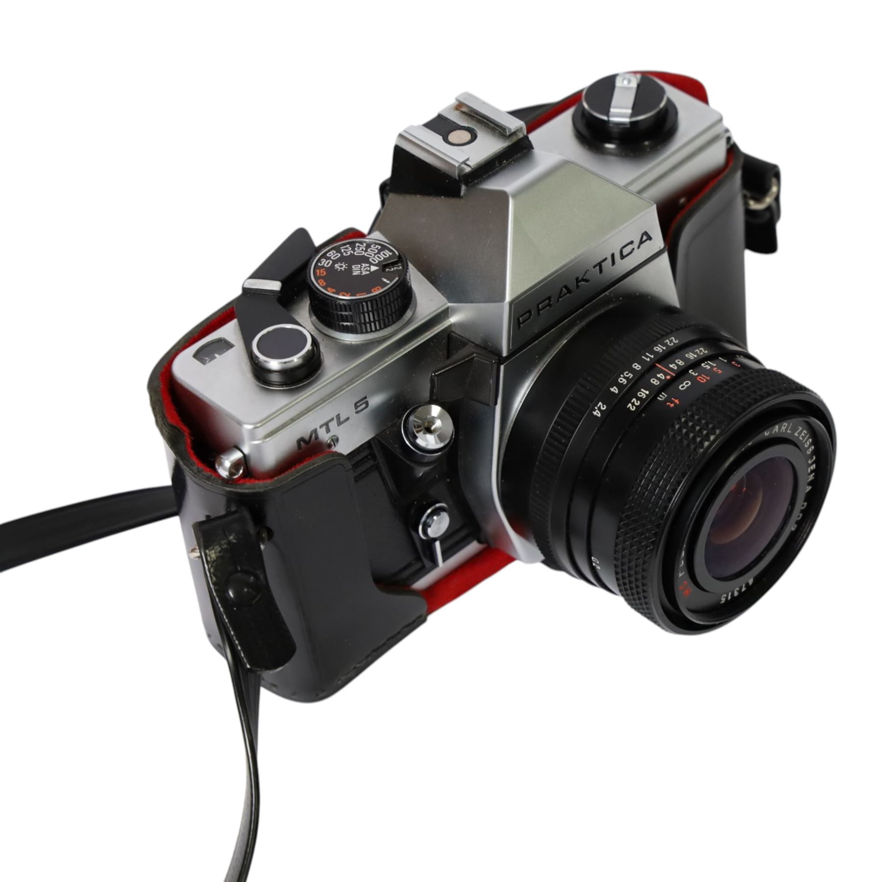 Three 35mm film SLR cameras, comprising Canon EOS 50E camera body with a Canon Ultrasonic EF 28-80mm 1:3.5-5.6 lens, together with a Canon EOS 600 camera body with a Sigma UC 28-70mm 1:3.5-4.5 lens and a Praktica MTL5 with a Carl Zeiss Jena DDR MC Flektogon 2.4/35 lens