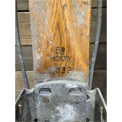 Two pairs of vintage skis, L207cm and 197cm