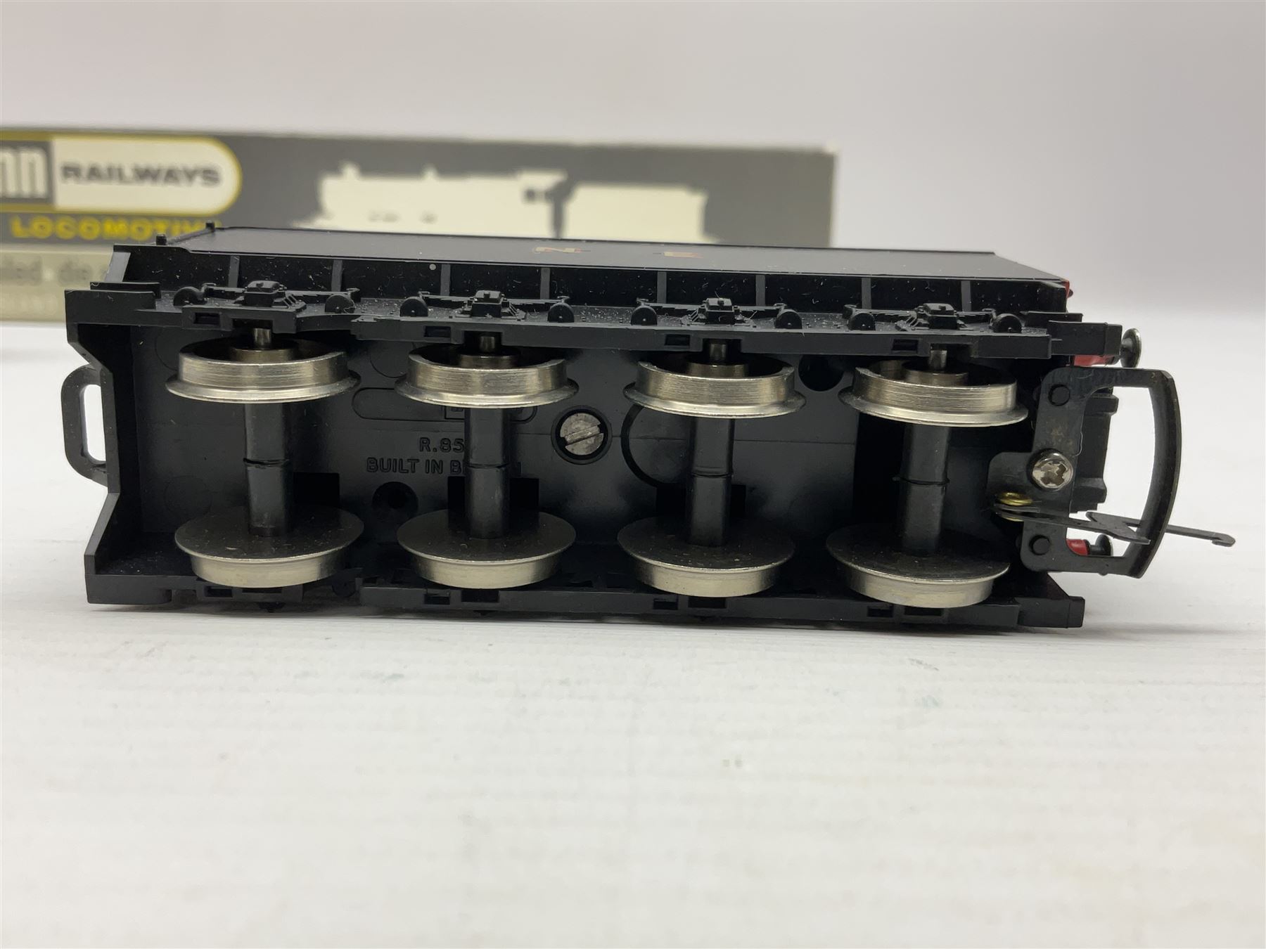 Wrenn '00' gauge - Class A4 4-6-2 locomotive 'Gannet' No.4900 in NE Wartime black; boxed with instructions.