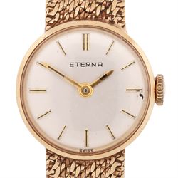 Eterna ladies 9ct gold manual wind wristwatch, silvered dial with baton hour markers, on integral 9ct gold bracelet, London 1968