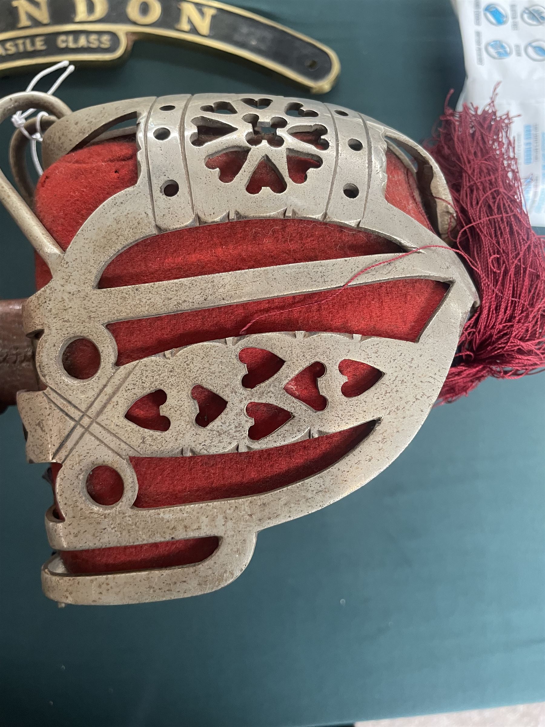 George V basket hilted broad sword with engraved blade, wire wound fish skin grip and field service scabbard, blade length 83cm