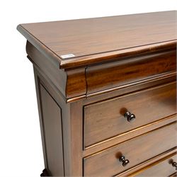 Barker & Stonehouse - 'Grosvenor' mahogany four drawer chest, moulded rectangular top over moulded frieze drawer and three long cock-beaded drawers, on bracket feet