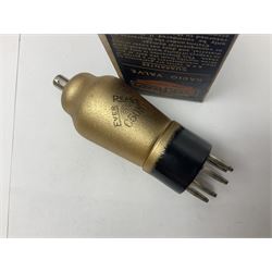 Five Ever Ready thermionic radio valves/vacuum tubes, comprising two EBL31, K40N, C36A, C50N, all in original boxes 