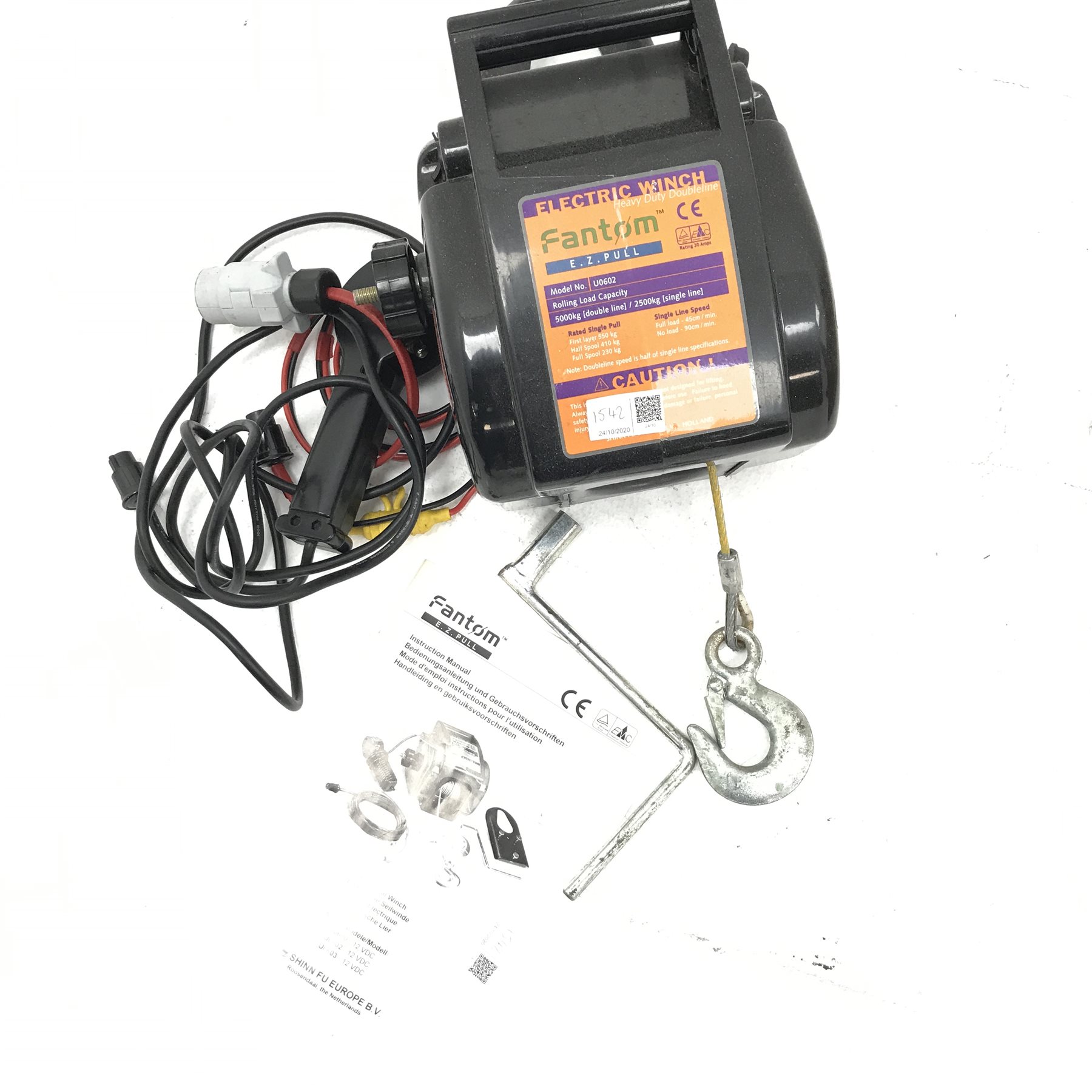 Mantis tiller with quantity of ancillaries and a Fantom electric winch 