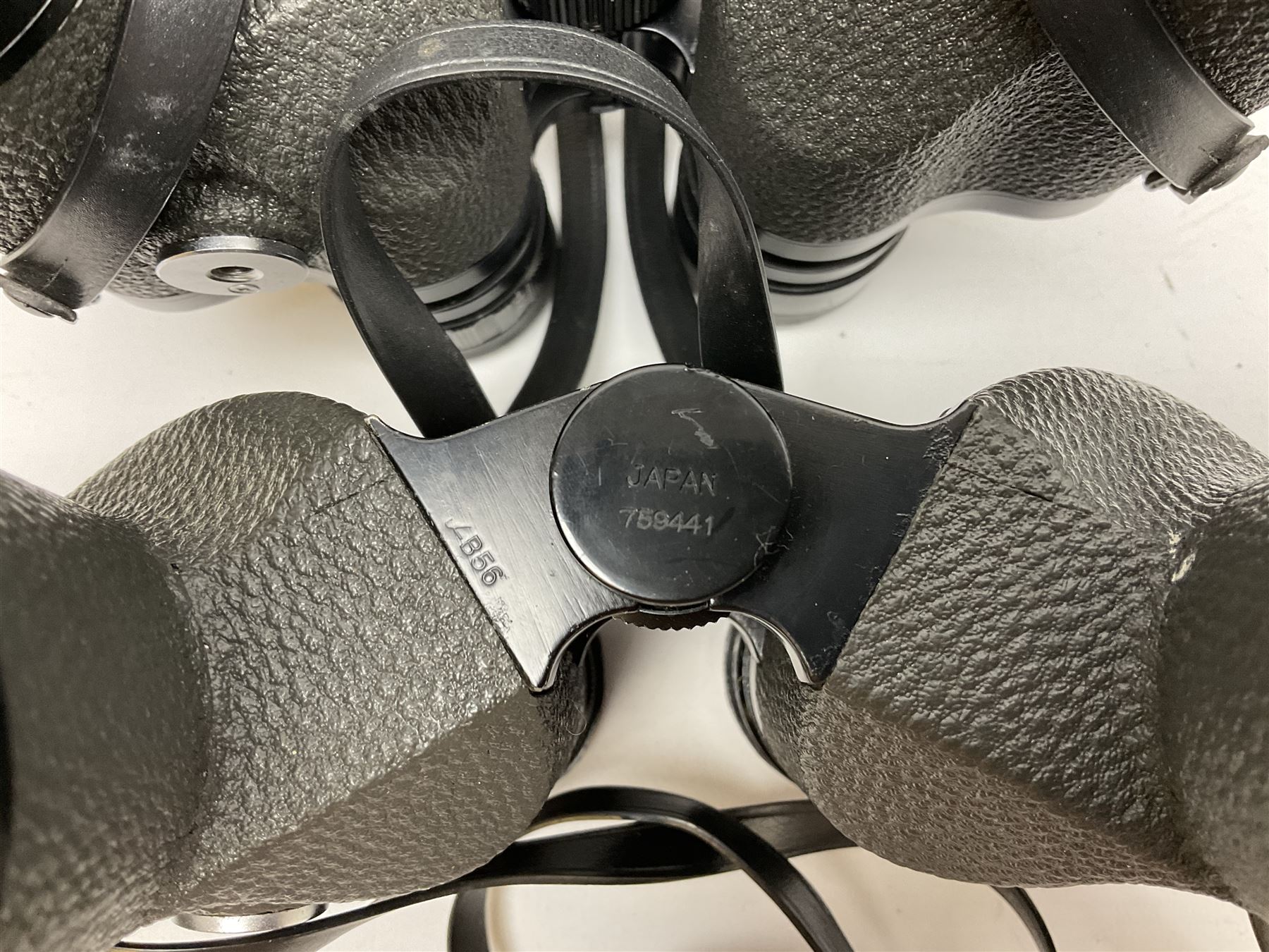 Eleven pairs of Swift binoculars, to include Greens 8x40, Saratoga 8x40, two pairs of Newport Mk II 10x50, Newport 10x50, Saratoga Mk II 8x40, Audubon 8.5x44, etc, 