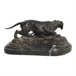 After Antoine Lois Barye, bronze figure group depicting hunting dog and pup, upon a black marble base, H10cm, W22cm