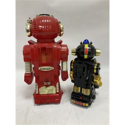 'Lost in Space' robot by Newline Productions; and three unopened  'Lost in Space' carded models; and five other robots comprising Tommy The Atomic Robot; Saturn The 13