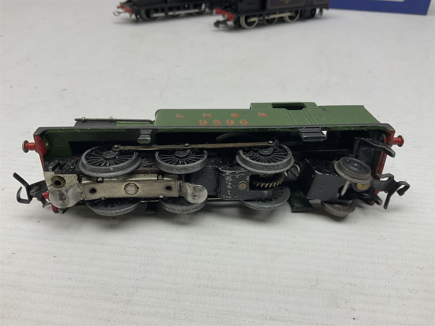 Hornby Dublo - 3-rail - Class N2 0-6-2 locomotive No.9596 in LNER green; and Class N2  0-6-2 tank locomotive No.6917 in LMS black with serif letters; together with a 2-rail Class N2 0-6-2 tank locomotive No.69550; each in unassociated box (3)
