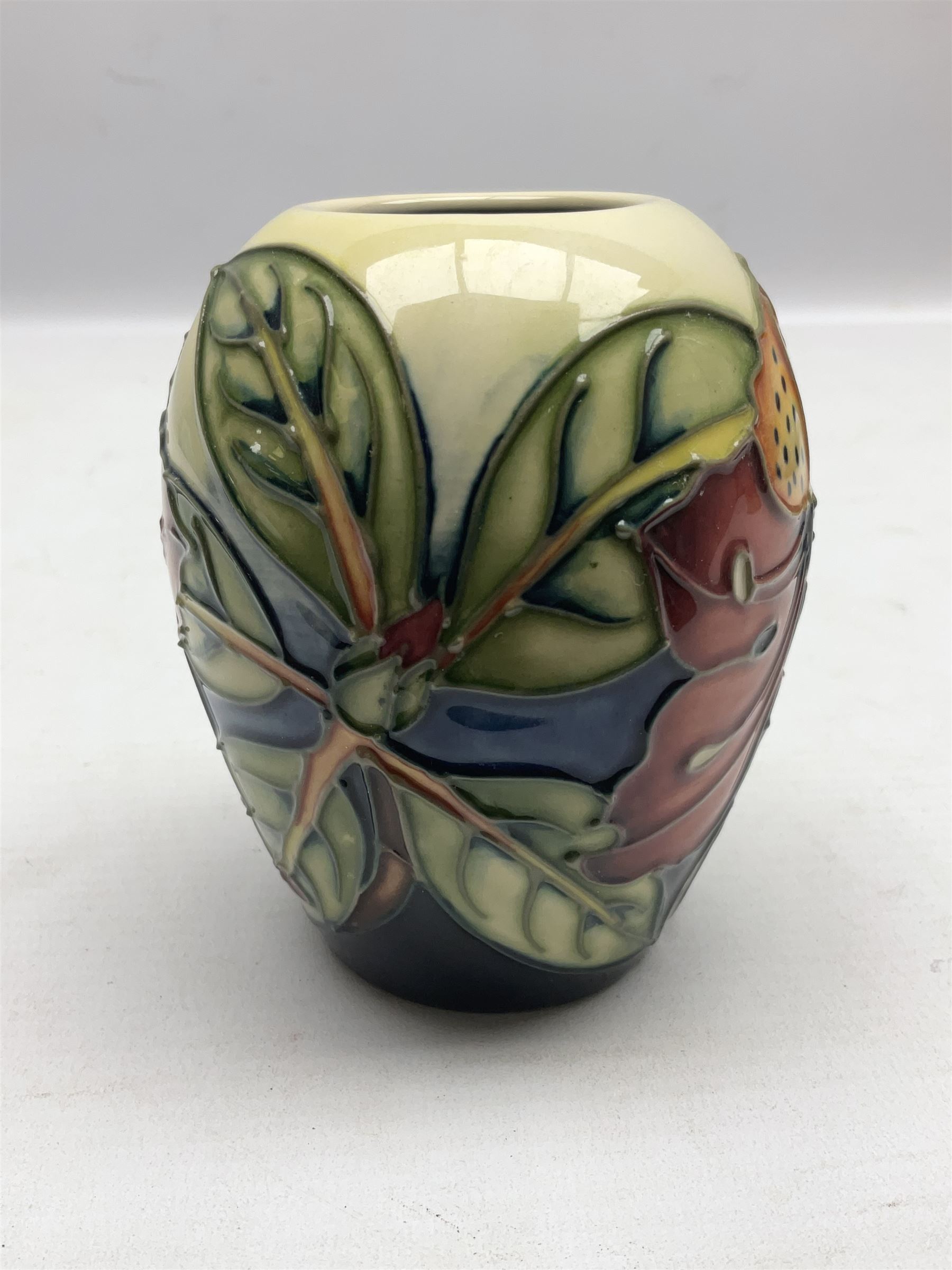 Moorcroft Simeon patterned vase, with printed mark beneath, H9cm