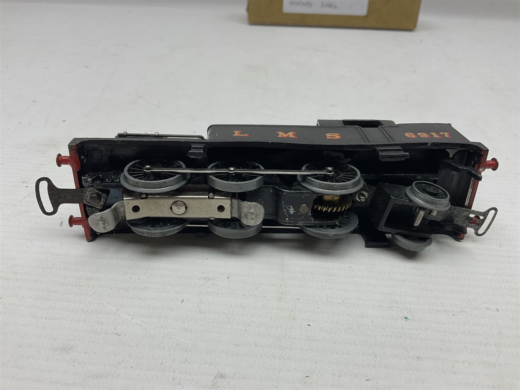 Hornby Dublo - 3-rail - Class N2 0-6-2 locomotive No.9596 in LNER green; and Class N2  0-6-2 tank locomotive No.6917 in LMS black with serif letters; together with a 2-rail Class N2 0-6-2 tank locomotive No.69550; each in unassociated box (3)