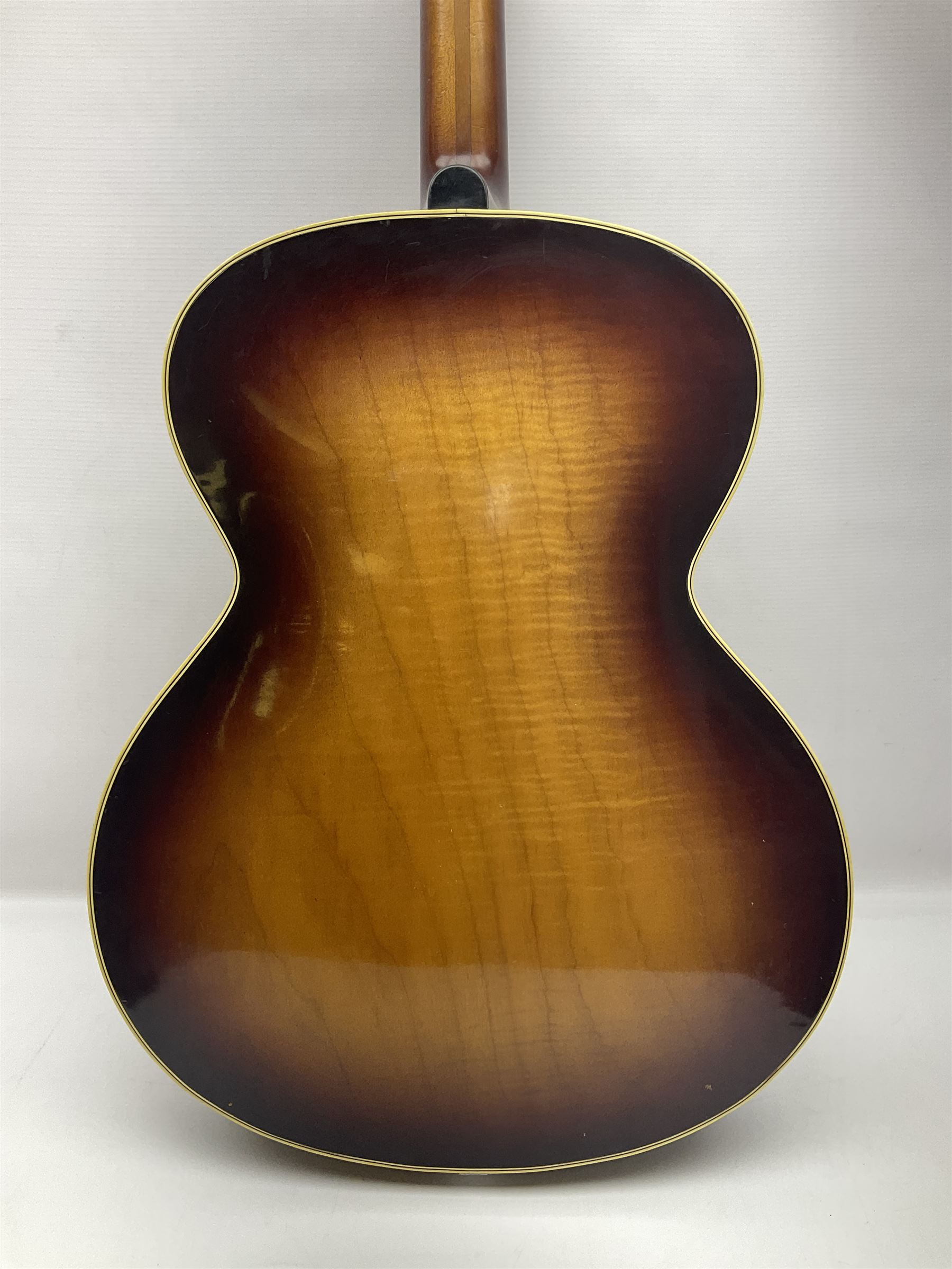 1958 Hofner Senator acoustic guitar with two-tone finish and Hofner label bearing serial no.5315, L104cm overall; in soft carrying case.