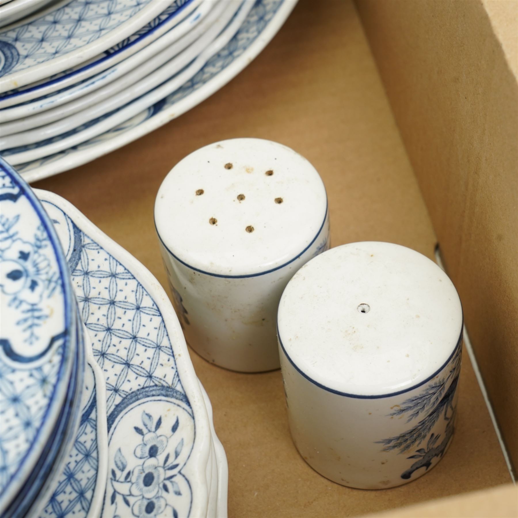 Victorian turquoise ground part tea set, part Doulton Matsumai pattern dinner service and other dinner ware