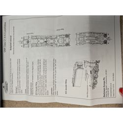Bachmann '00' gauge 31765NRM National Railway Museum Edition GNR Class C1 Atlantic no. 3251 in LNER green livery, boxed