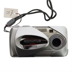 Five Olympus compact digital cameras, comprising Superzoom 800S, Camedia C-450 Zoom, Superzoom 160, XA3 and a boxed Camedia C-100