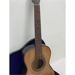 Alfredo Albertini Catania acoustic guitar in carrying case