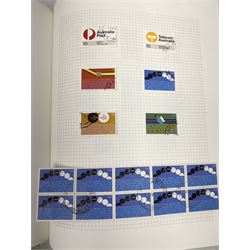 Australia 1913 and later stamps, including used and unused examples, postage due stamps, Queen Elizabeth II issues etc, housed in 'The Utile Hinged Leaf Album'