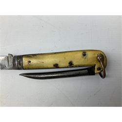 Early 20th century Royal Garrison Artillery Orkney army folding jack/clasp knife, the blade inscribed 'Orkney R.G.A.(T) and marked F. Newton Premier Sheffield, with blade and marlin spike and horn grips