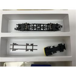 Trix Minitrix 'N' gauge - No.12363 'LINT' Diesel Powered Rail Car 'bendy' train; boxed; and No.11411 DB Zugset 'Danzas' goods set; boxed (2)