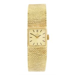 Omega ladies 9ct gold manual wind wristwatch, Cal. 484, champagne dial with baton hour mar...