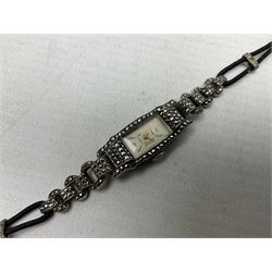 9ct gold agate brooch, gold ring, silver brooch, silver marcasite ladies manual wind wristwatch, collection of costume jewellery and a Smiths Timecal Noddy alarm clock etc 