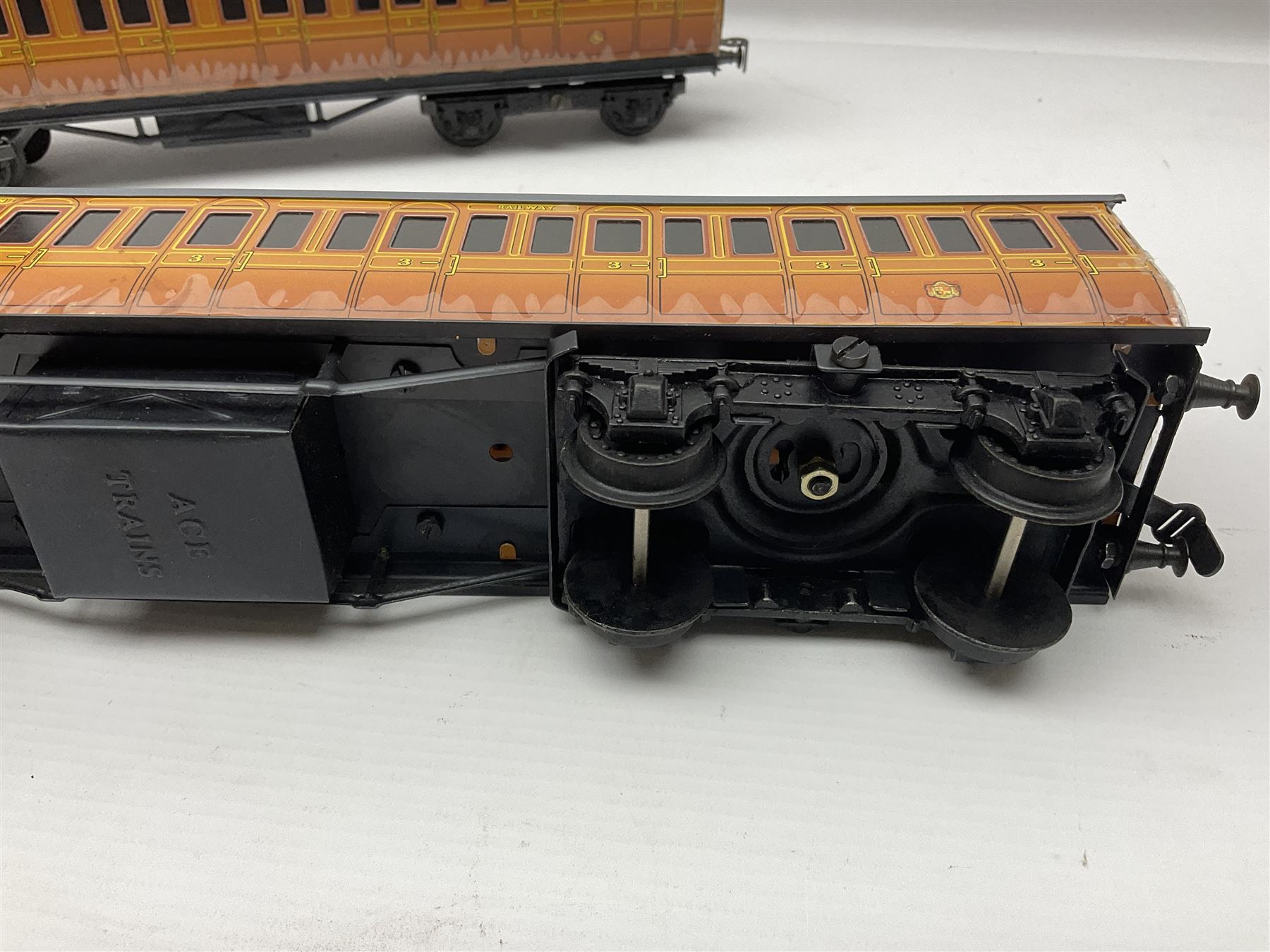 Ace Trains '0' gauge - EMU/MET four-car electric multiple unit with teak finish; boxed with instructions