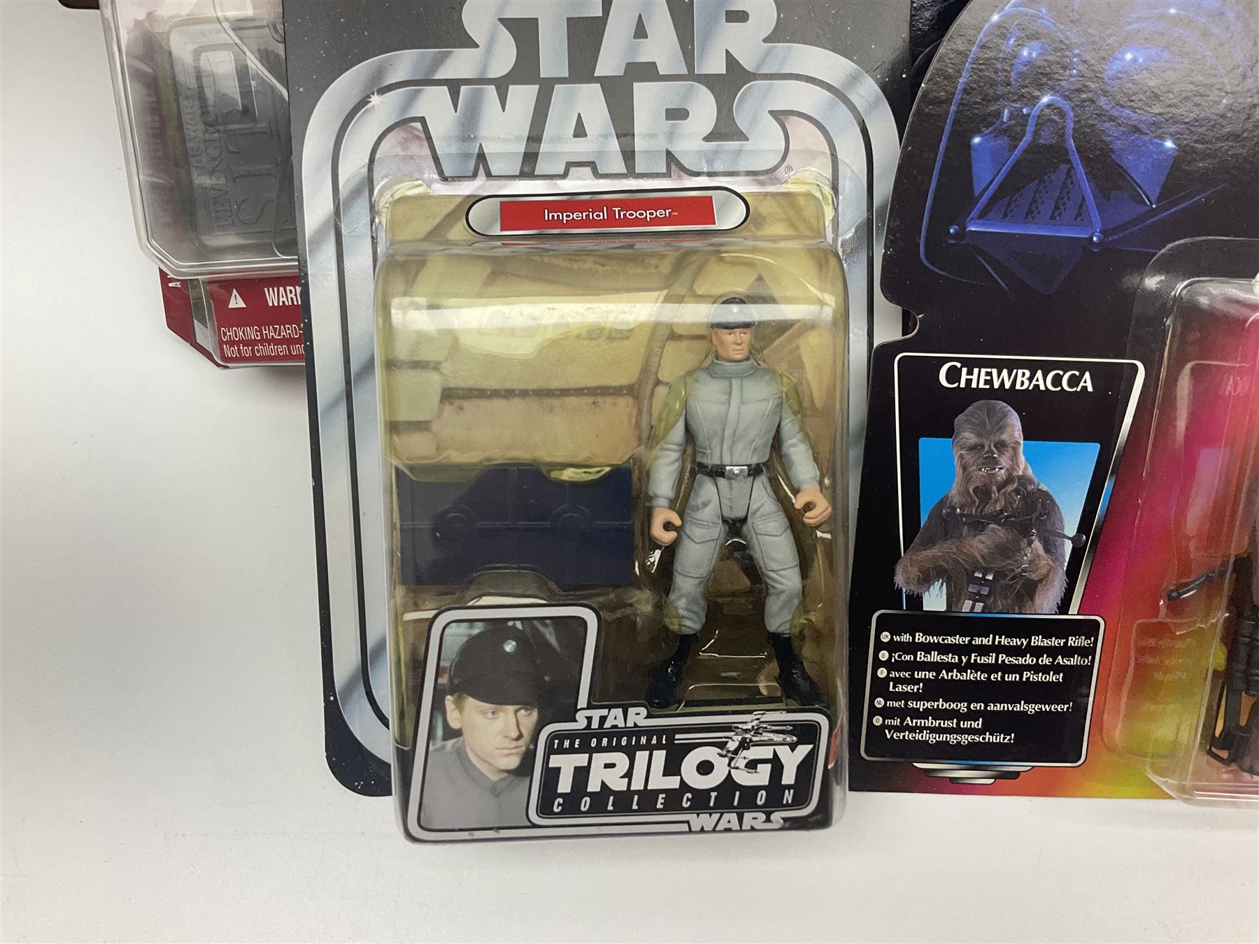 Star Wars - twenty-four carded figures including nineteen La Guerra De Las Galaxias La Guerre Des Etoiles; and five others; all in unopened blister packs (24)