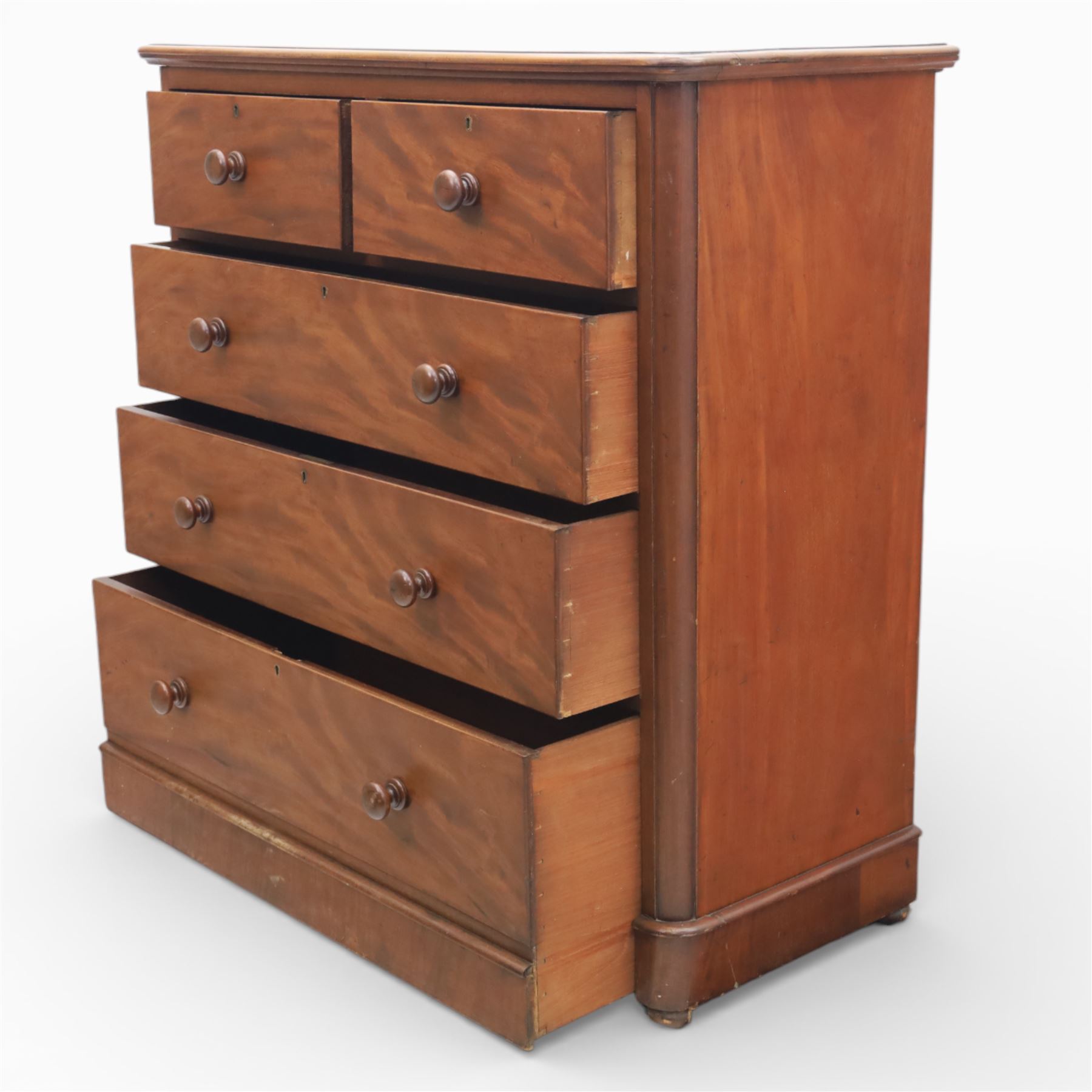 Mid Victorian flame mahogany chest of drawers, the moulded bow front top over two short and three long graduated drawers, fitted with turned wooden knob handles, flanked by rounded front corners continuing to plain sides, raised on a plinth base