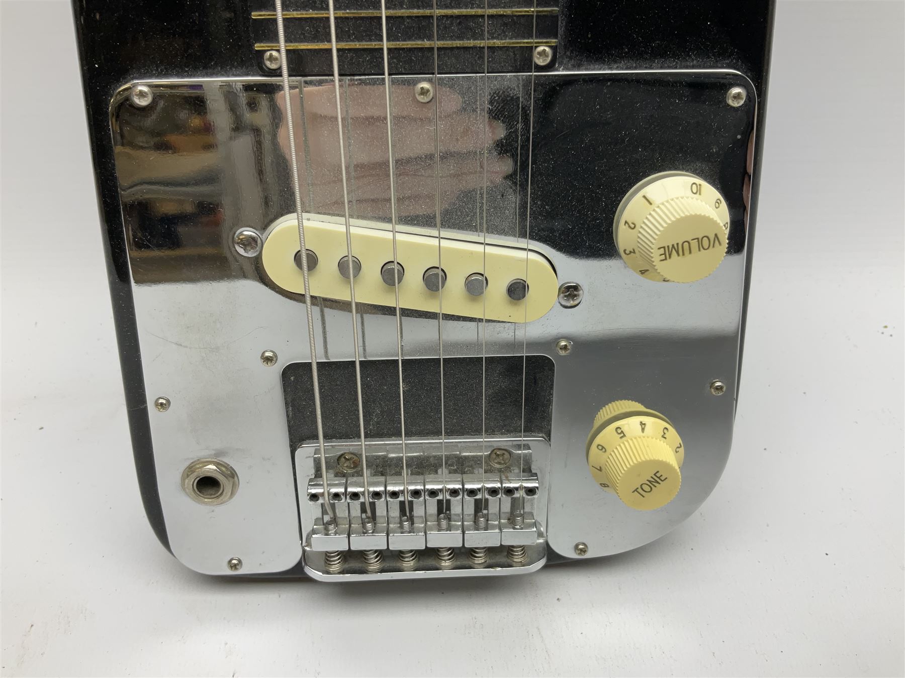 Artisan lap steel plank guitar in metallic black L74cm