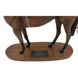 Beswick Connoisseur Red Rum with jockey Brian Fletcher up,  no.2511, upon wooden plinth base with metal plaque, H34cm