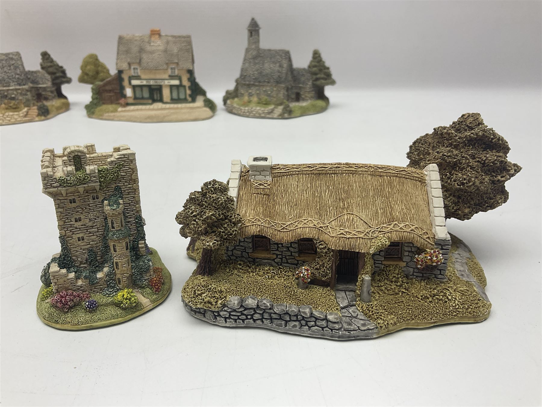 Sixteen Lilliput Lanes from the Irish Collection, to include Kilmore Quay, Causeway Cottage, Blarney Castle, Quite Cottage etc, all with boxes and deeds 