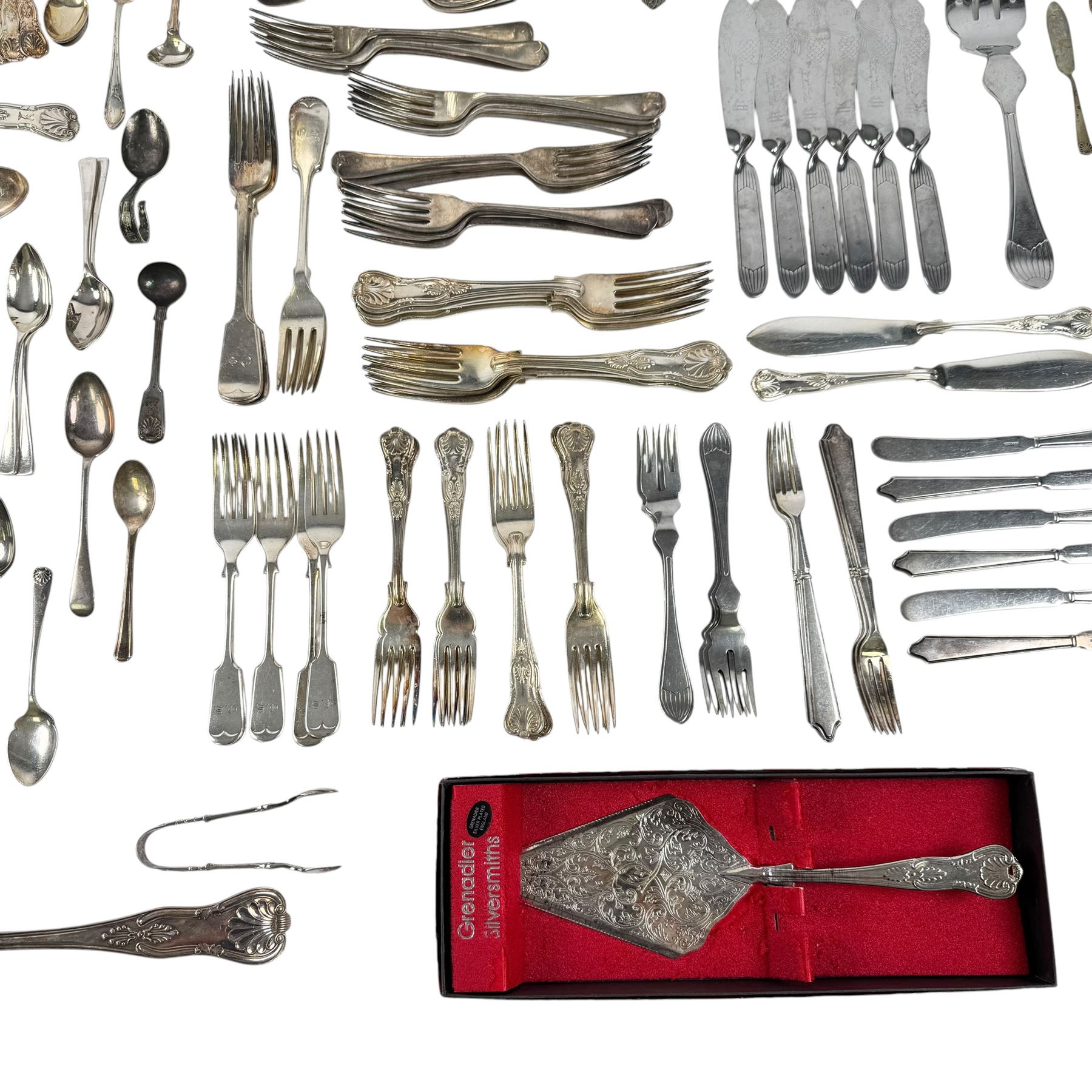 Silver plated cutlery, including Kings pattern cutlery, Voluto fish servers, ladle, etc