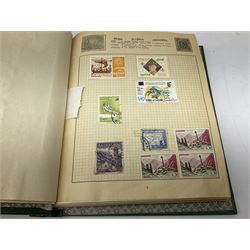 Great British and World stamps, including pre-decimal Queen Elizabeth II, Belgium, Canada, Costa Rica, Honduras, Japan etc, housed in various albums, stockbooks and loose, in one box
