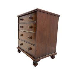 Small Victorian mahogany chest, fitted with four drawers