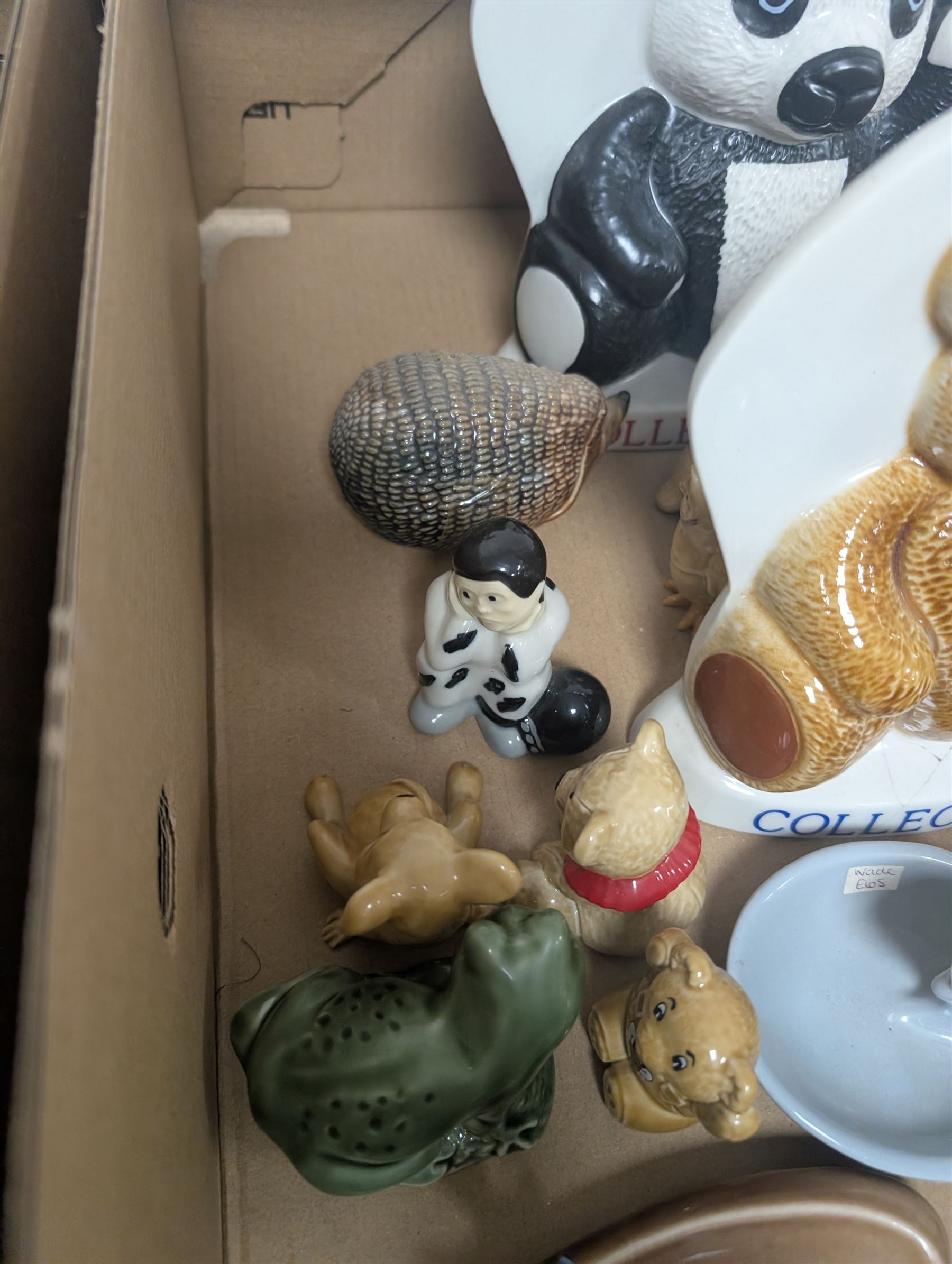 Wade ceramics, including Collectables Bears, animal figures, trinket boxes, vases etc