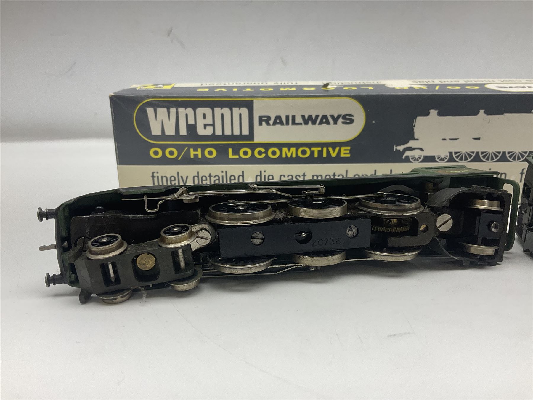 Wrenn '00/H0' gauge - Class A4 4-6-2 locomotive 'Mallard' No.60022; boxed with manual