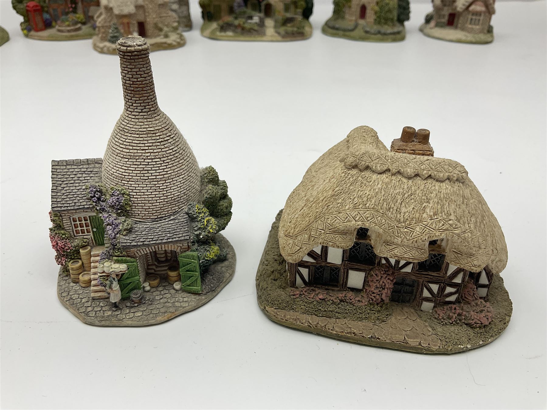 Thirty Lilliput lane, to include Hill Top, Bottle Oven, April Cottage, Thimble Cottage, Honeysuckle III, Gullivers Pantry etc