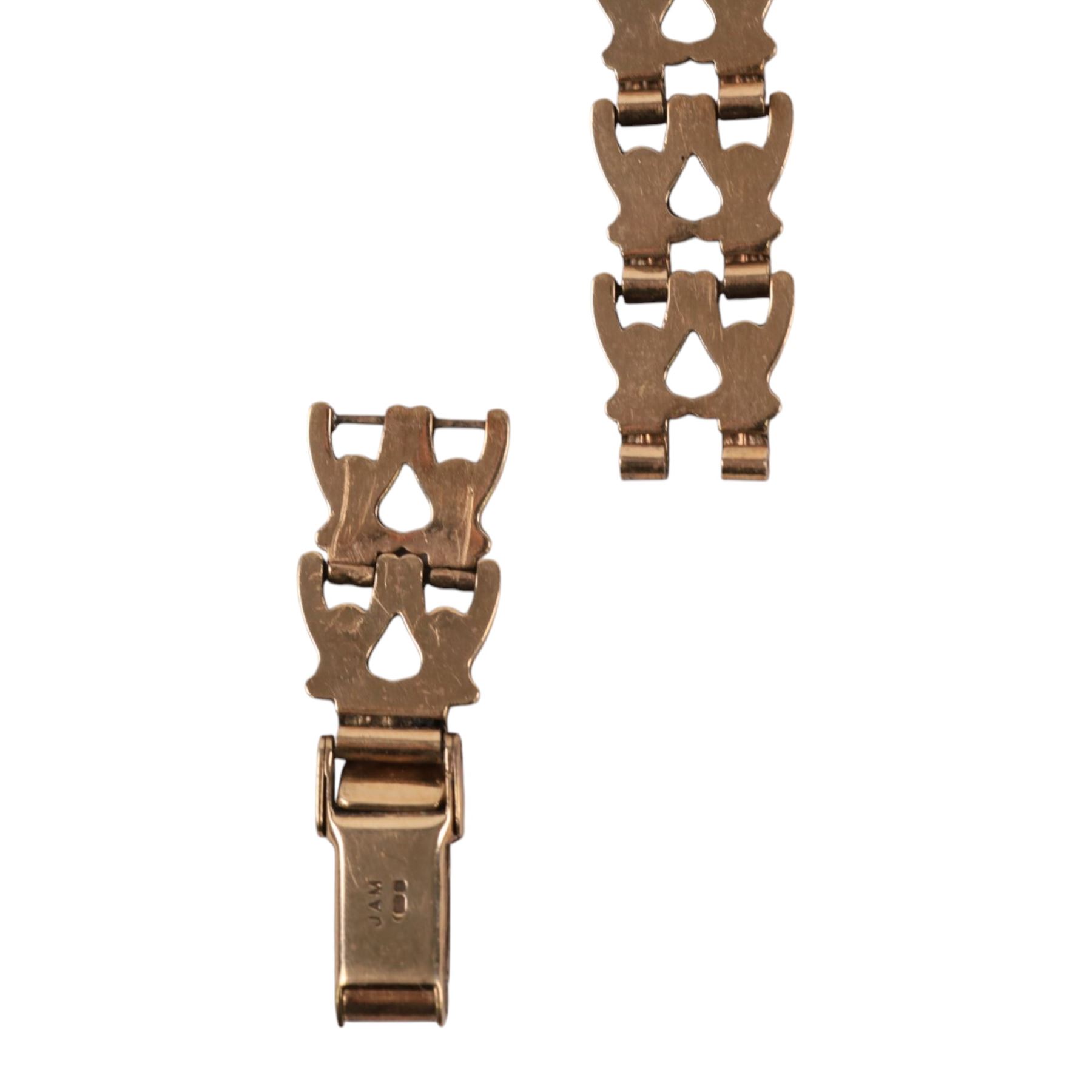 Accurist ladies 9ct gold quartz wristwatch, mother of pearl dial, on integral 9ct gold bracelet, hallmarked
