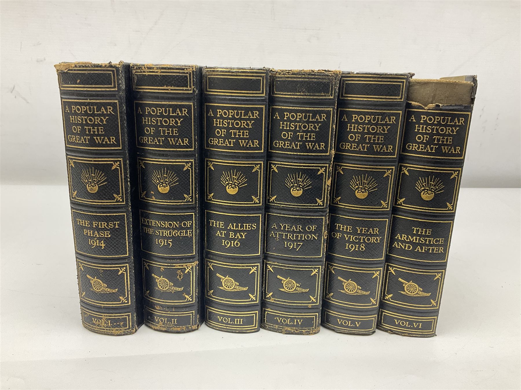 A Popular History of the Great War London The Fleetway House, Edited by Sir J. A. Hammerton Includes 1000 maps and illustrations six volumes 