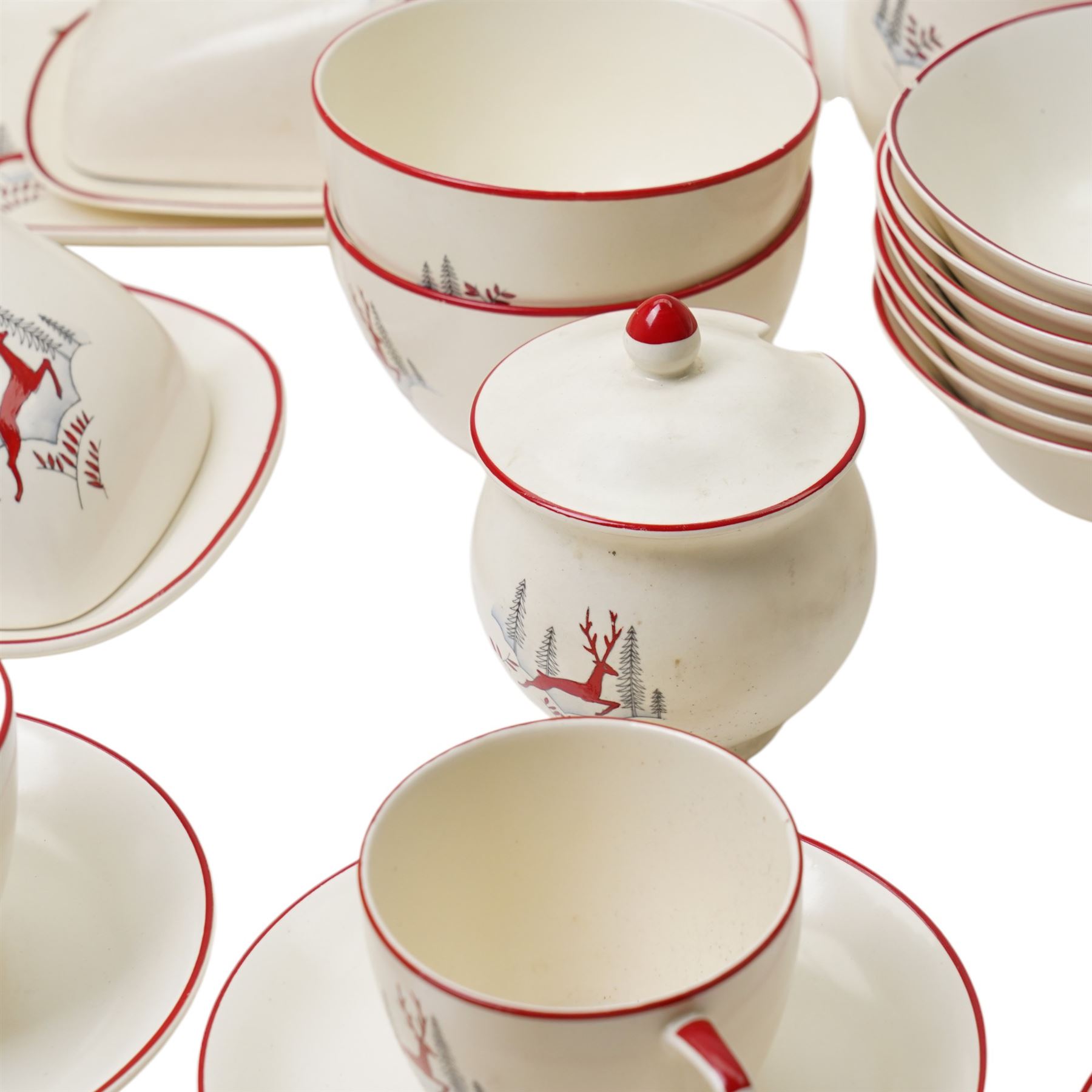 Various Crown Devon Fieldings Stockholm Deer pattern 1950s tea and dinner wares, popularised by Nigella Lawson, comprising a 40 plates of graduating sizes, 18 saucers, 15 bowls, two teapots, large serving bowl, egg cups, milk jugs, sucrier, 10 teacups and two larger mugs, etc