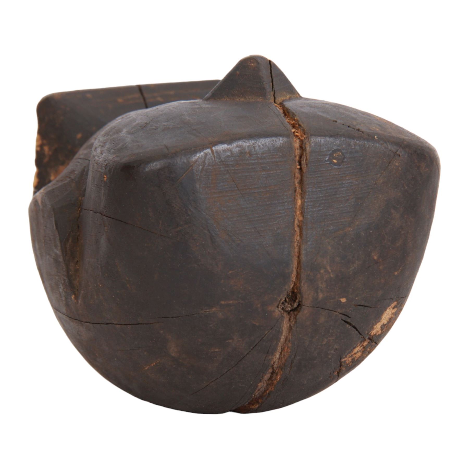 Late 19th/early 20th century Burmese carved wooden figure, primitively carved as an owl, H26.5cm W18cm

Cf. Comparable Lot sold at auction:
Lot 22, Works from the Collection of Peter Petrou, Sotheby's, 21st September 2021