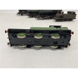 Mainline Railways ‘00’ gauge - Class J72 0-6-0T no.581 in LNER green; Class 43XX 2-6-0 no.2358 in GWR black; Class 2251 0-6-0 locomotive and tender no.3205 in GWR green; Class N2 0-6-2T no.4744 in LNER black; Class 56XX 0-6-2T locomotive; one plain 0-6-0 Tank locomotive (6) 