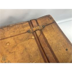 Late 19th/early 20th century stitched and studded leather portmanteau type suitcase with expanding lid and straps, L61cm