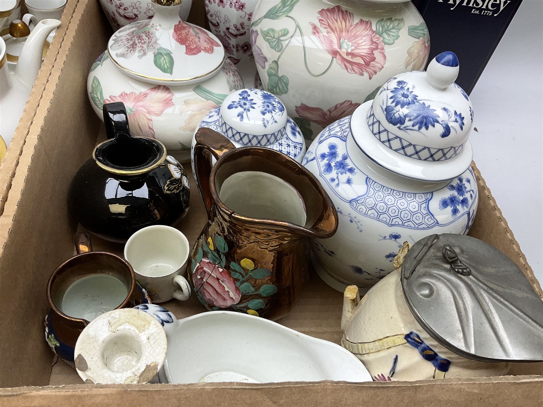 Quantity of Victorian and later ceramics to include Vohenstrauss Bavaria Johann Seltmann tea and dinner wares, pair of Lichte GDR lidded vases, Fapodel lidded vase etc