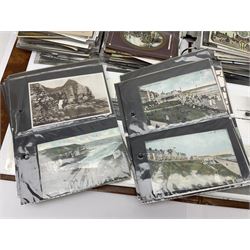 Collection of loose Edwardian and later postcards, mostly topographical examples depicting East Yorkshire, Hull and the East Coast, including Hull, Bridlington, Staithes, Flamborough Head, Beverley, etc., and a quantity of other postcards, plus two photograph albums containing photographs of trawlers